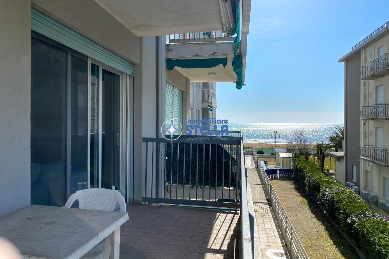 Condominio Adriatico ليدو دي يسولو المظهر الخارجي الصورة